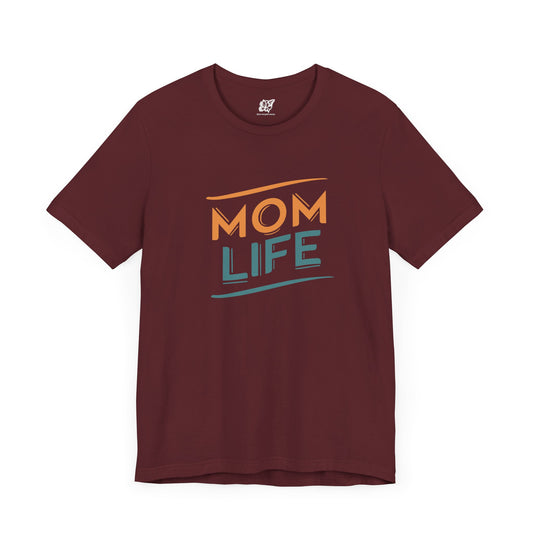 Mom Life Graphic Tee (Dark)